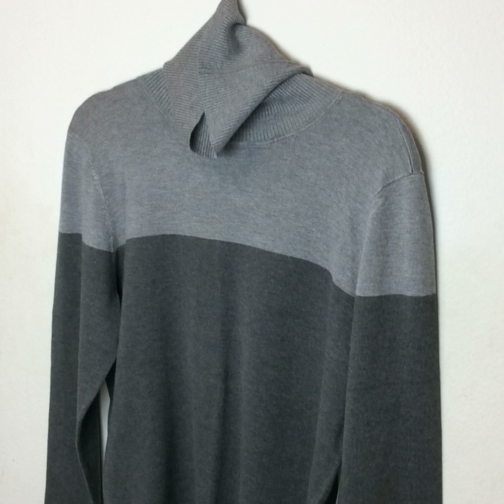 Calvin Klein Womens Turtleneck Sweater Grey on Grey Sz Large NWT - Picture 1 of 5